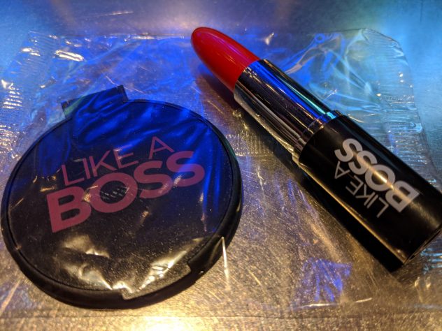 compact and lipstick pen freebies Like a Boss