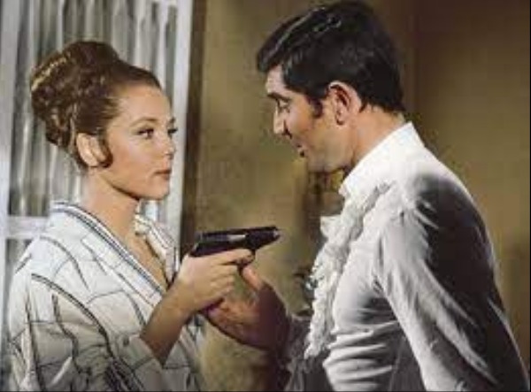The Giant James Bond Rewatch – On Her Majesty’s Secret Service (1969)