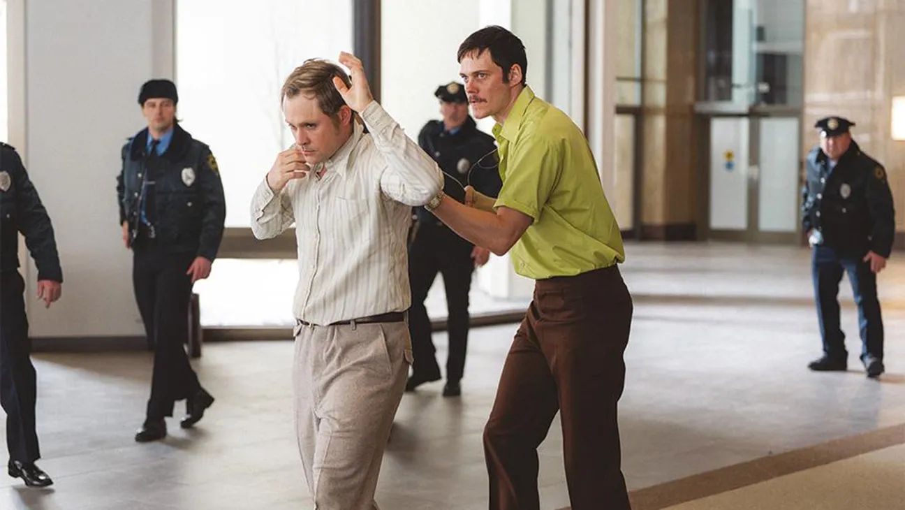 Movie Review – Dead Man’s Wire